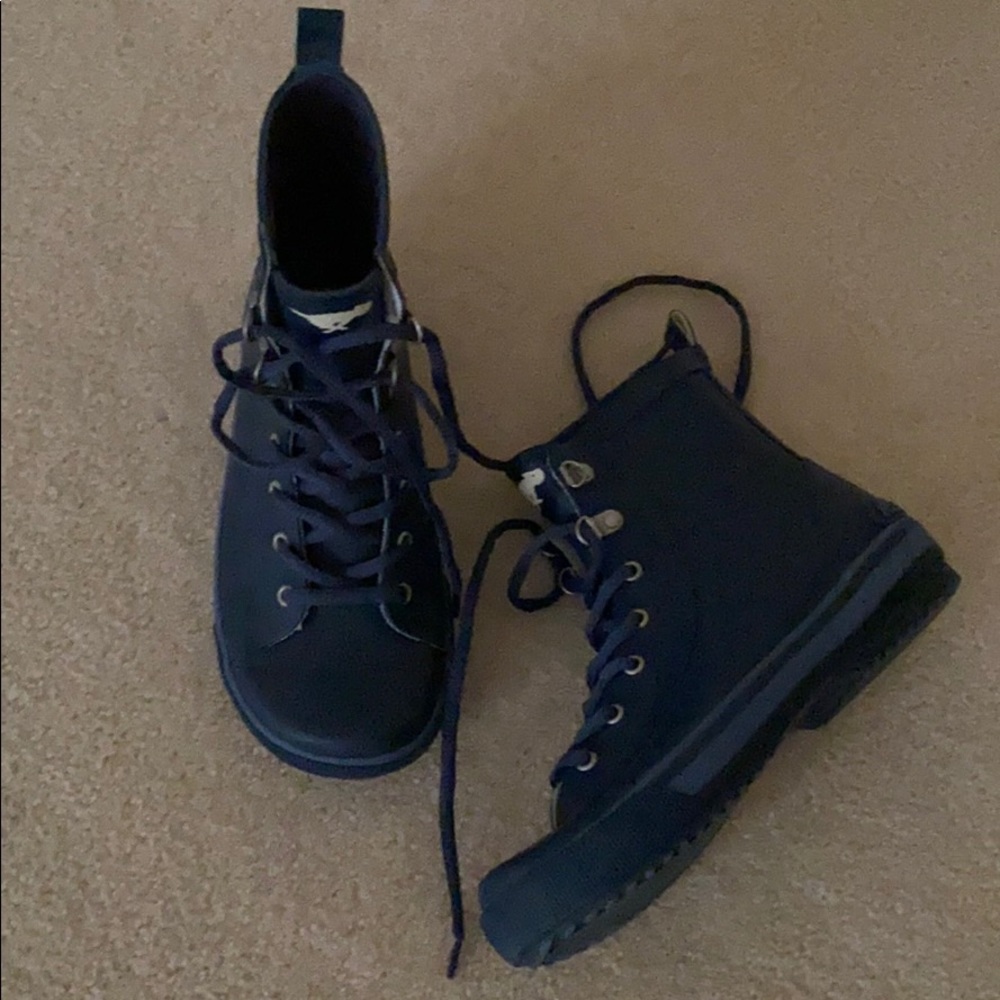 Rocket Dog rain boots